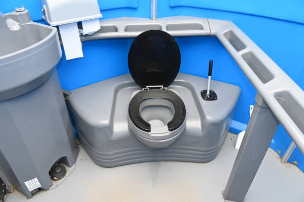 Best Porta potty delivery and setup  in Flora Vista, NM